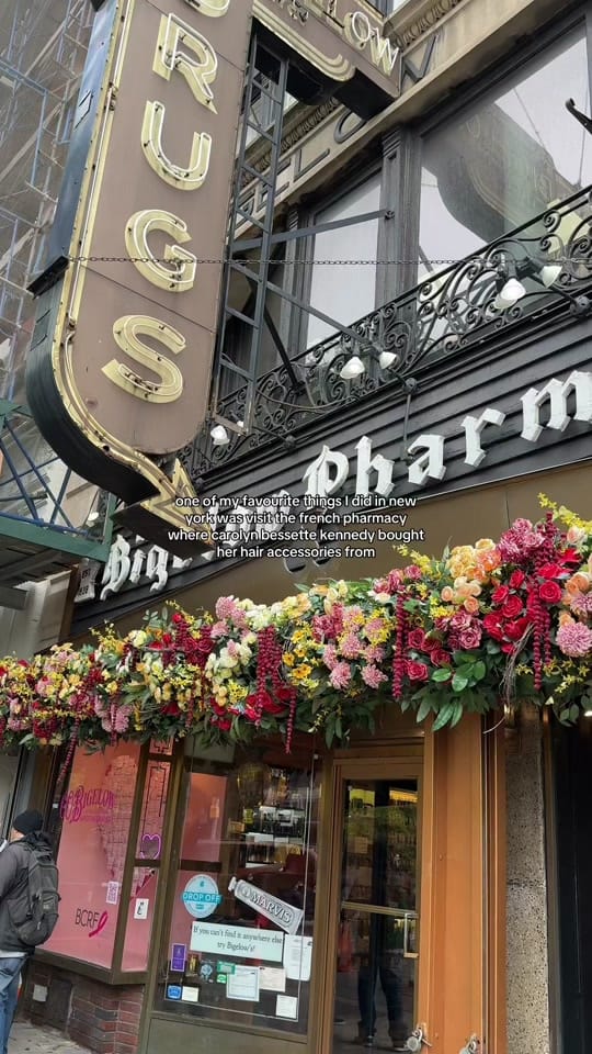 Post 8 by Gracie on TikTok (video)