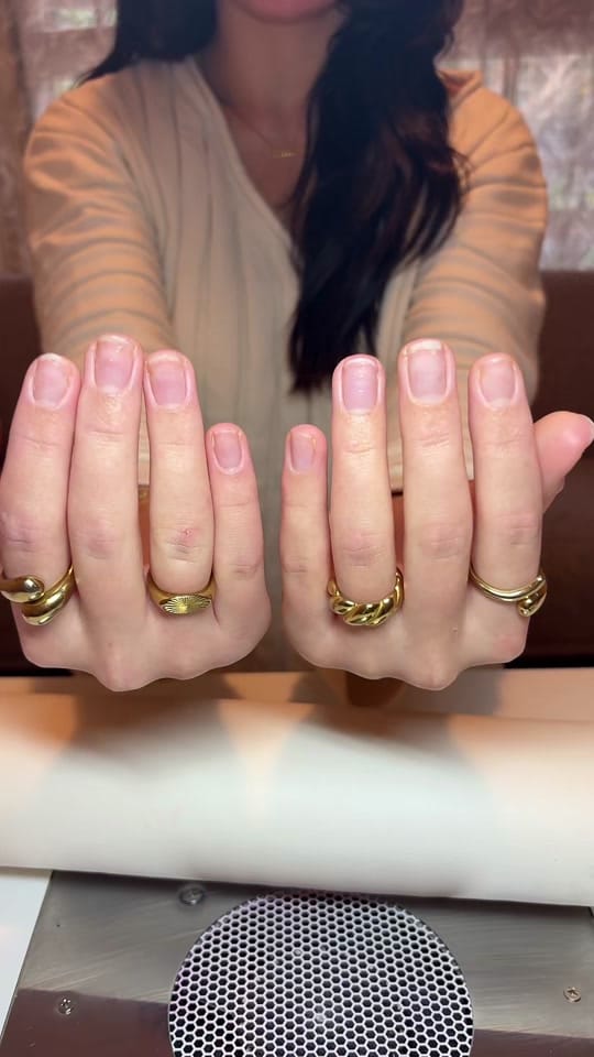 Post 7 by Zizi <3 on TikTok (video)