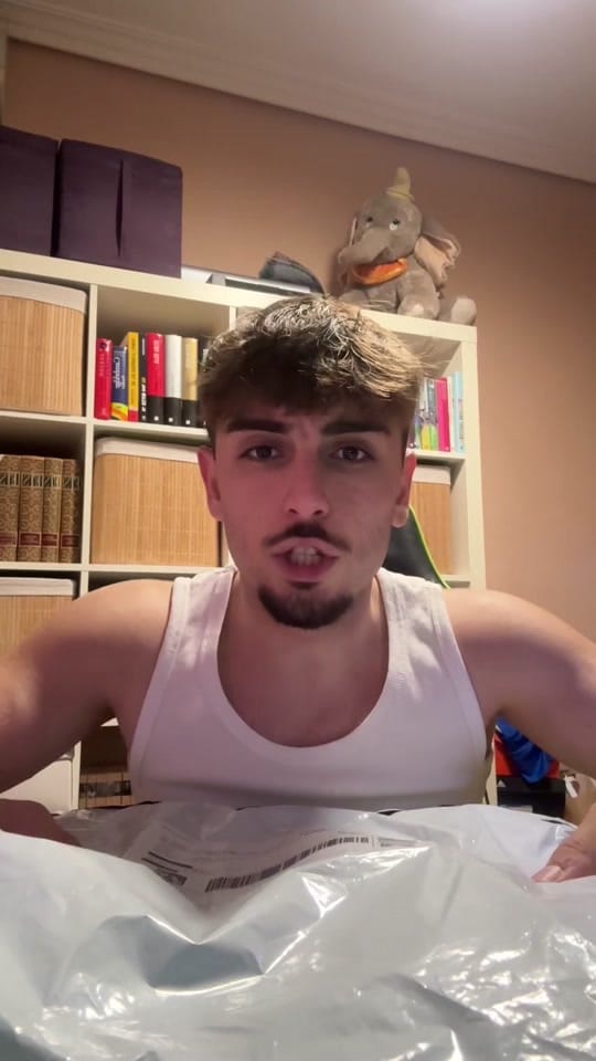 Post 4 by Javi 🎍 on TikTok (video)