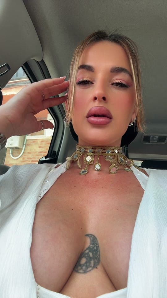 Post 5 by sofisofii on TikTok (video)
