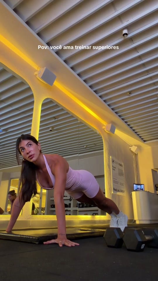 Post 3 by rachelapollonio on TikTok (video)