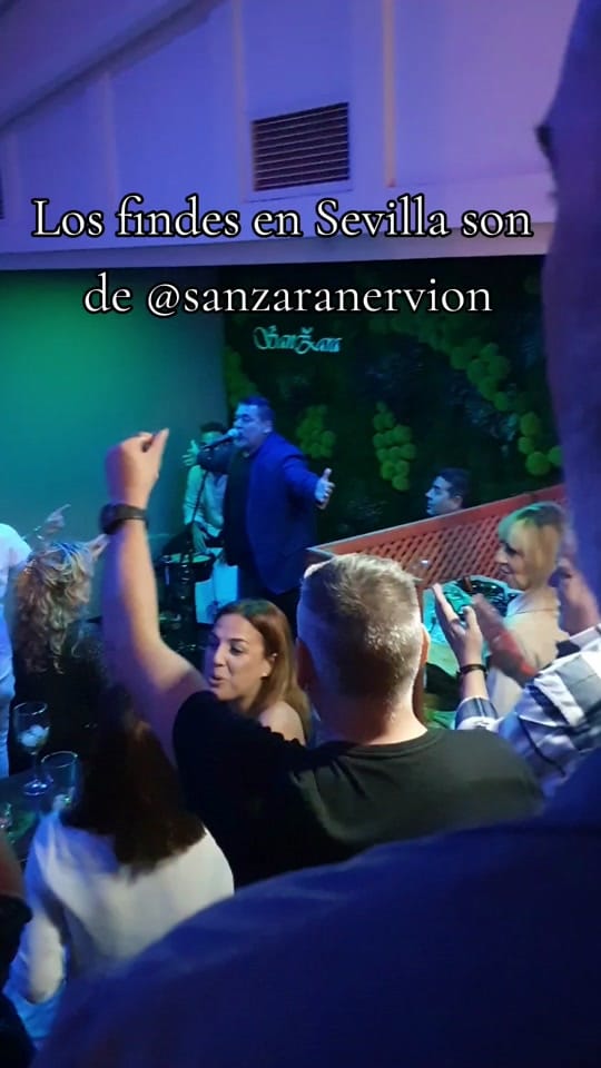 Post 10 by Sanzara Café - Copas on TikTok (video)