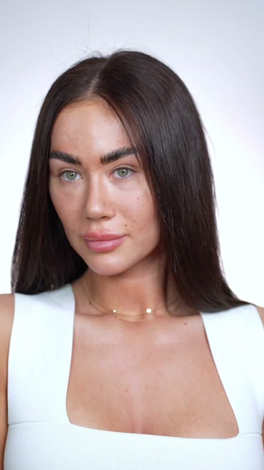 Post 2 by Imogen Blackmore MUA on TikTok (video)