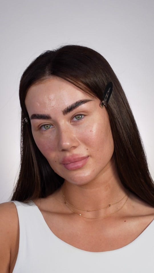 Post 7 by Imogen Blackmore MUA on TikTok (video)