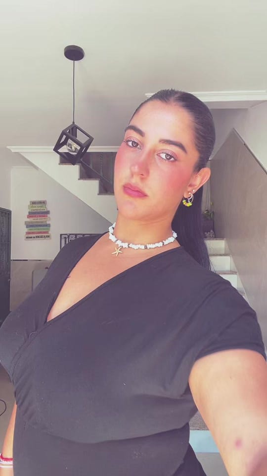 Post 4 by Marta Mediano on TikTok (video)