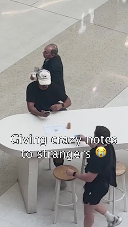 Post 4 by frasé skin on TikTok (video)