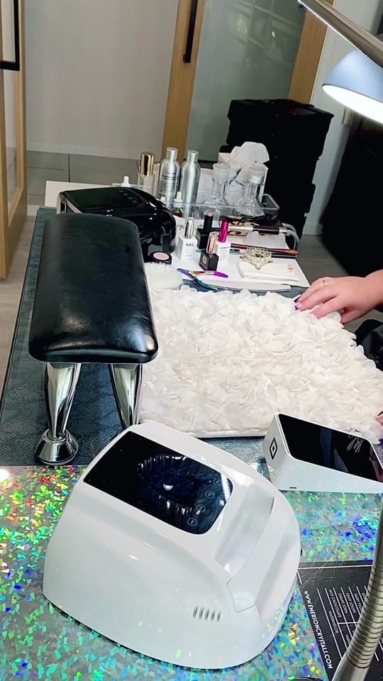 Post 2 by PRETTYPOINTERSNAILS on TikTok (video)