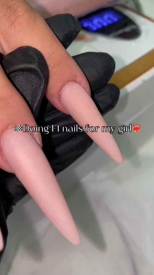 Post 1 by bbbeautybar__ on TikTok (video)
