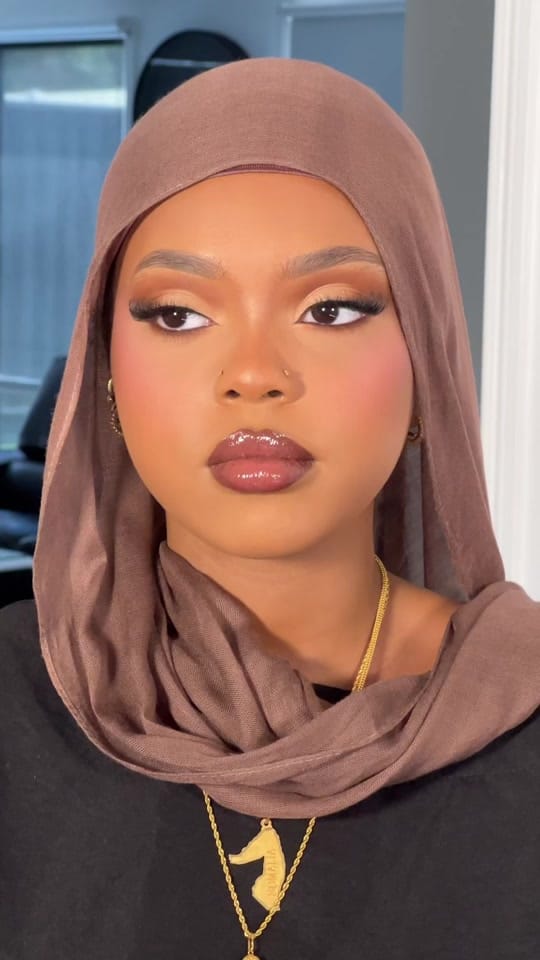 Post 4 by stassbeauty on TikTok (video)