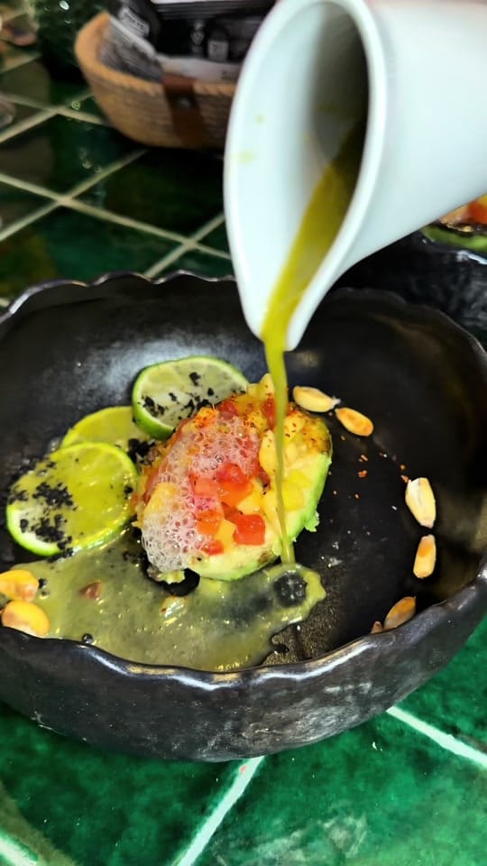 Post 4 by Placer de Comer on TikTok (video)