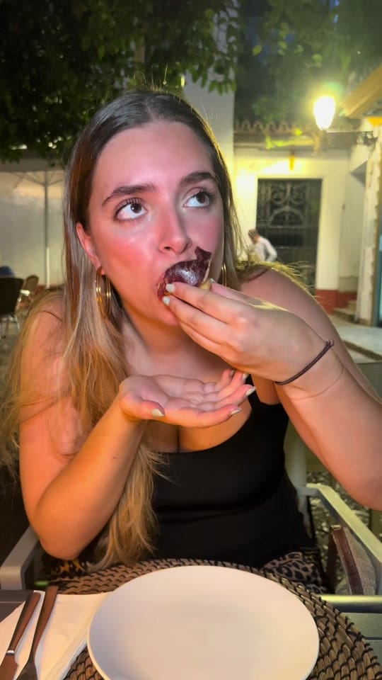Post 9 by Placer de Comer on TikTok (video)