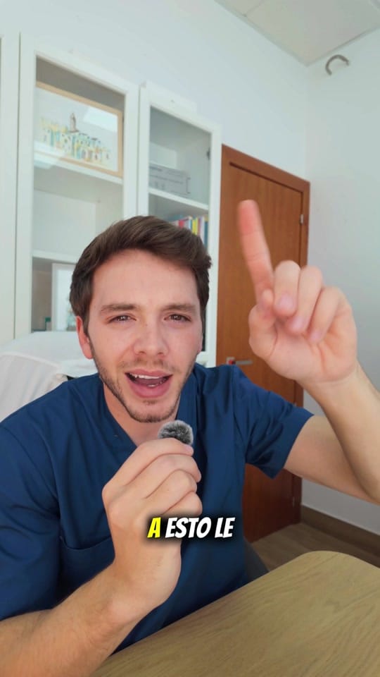 Post 5 by Dr. Vizcaíno Derma on TikTok (video)