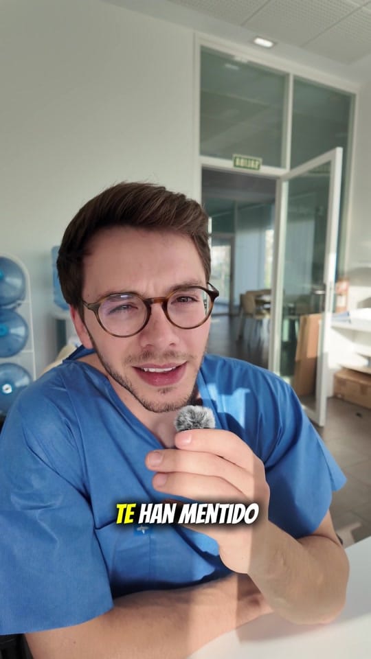Post 7 by Dr. Vizcaíno Derma on TikTok (video)