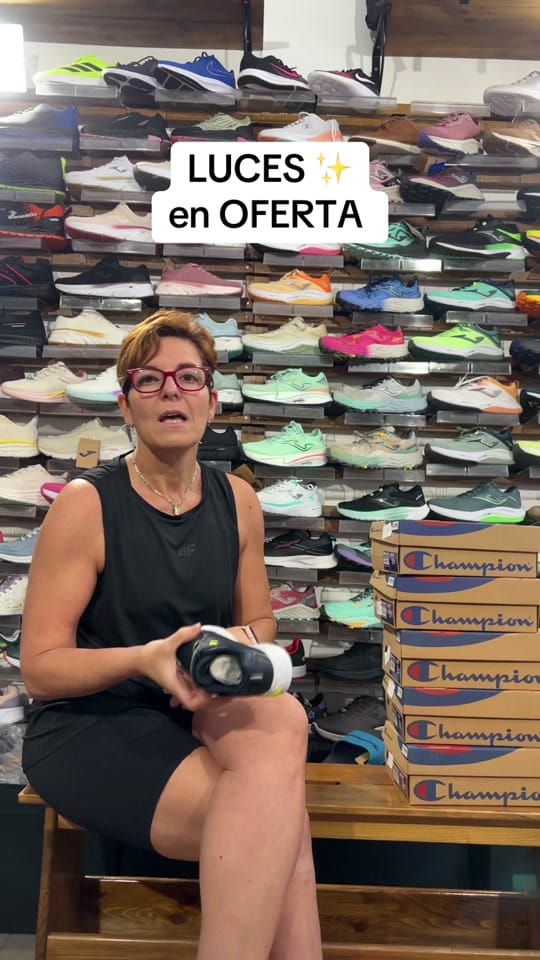 Post 4 by Tienda artículos deportivos on TikTok (video)