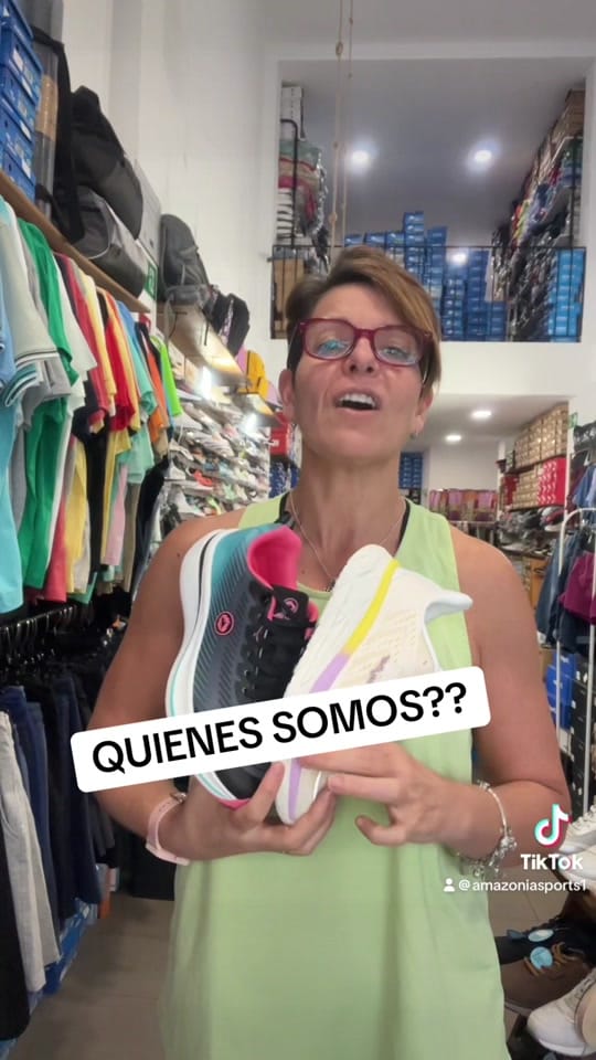 Post 10 by Tienda artículos deportivos on TikTok (video)