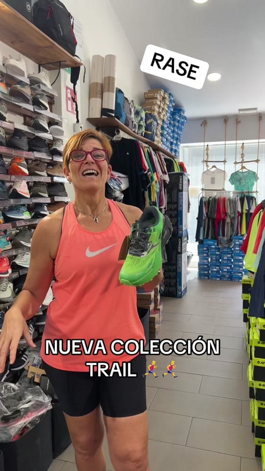 Post 2 by Tienda artículos deportivos on TikTok (video)