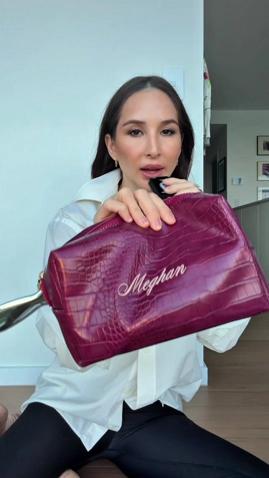 Post 8 by Meghan | The Plotline© on TikTok (video)