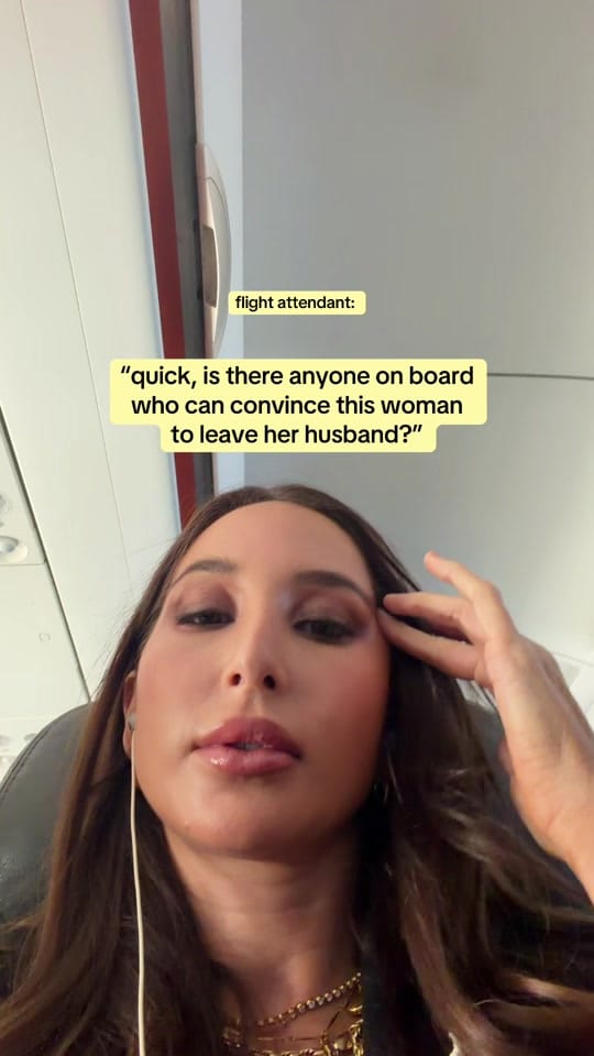 Post 4 by Meghan | The Plotline© on TikTok (video)