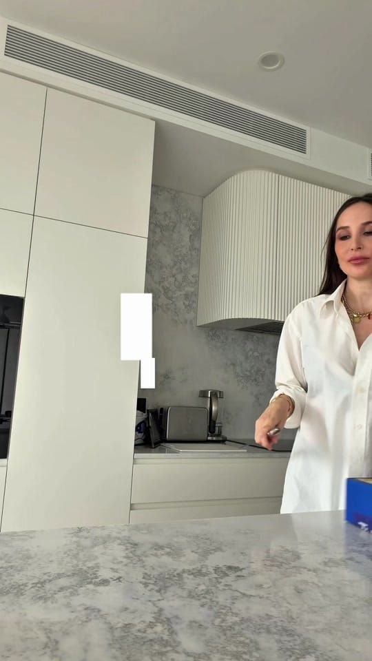 Post 3 by Meghan | The Plotline© on TikTok (video)