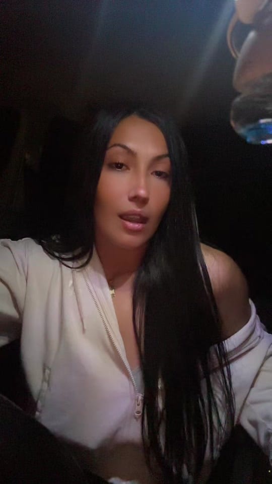 Post 9 by Laurita🧸 on TikTok (video)