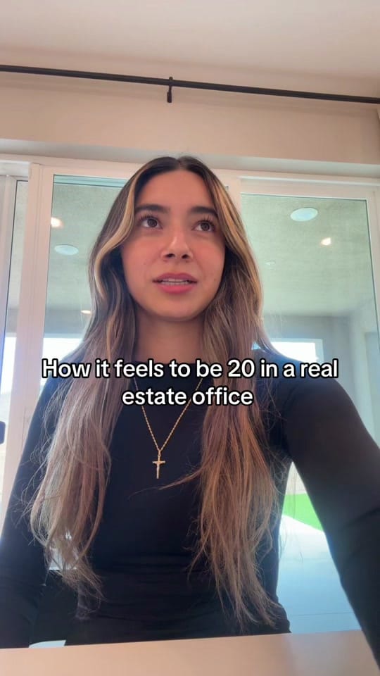 Post 2 by samantha moreno on TikTok (video)