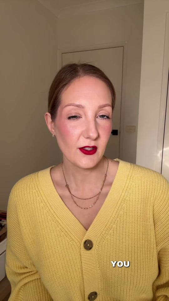 Post 5 by Amanda Lee Makeup on TikTok (video)