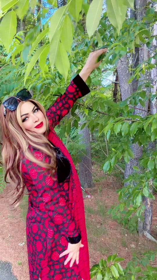 Post 6 by Shaazrose_official on TikTok (video)