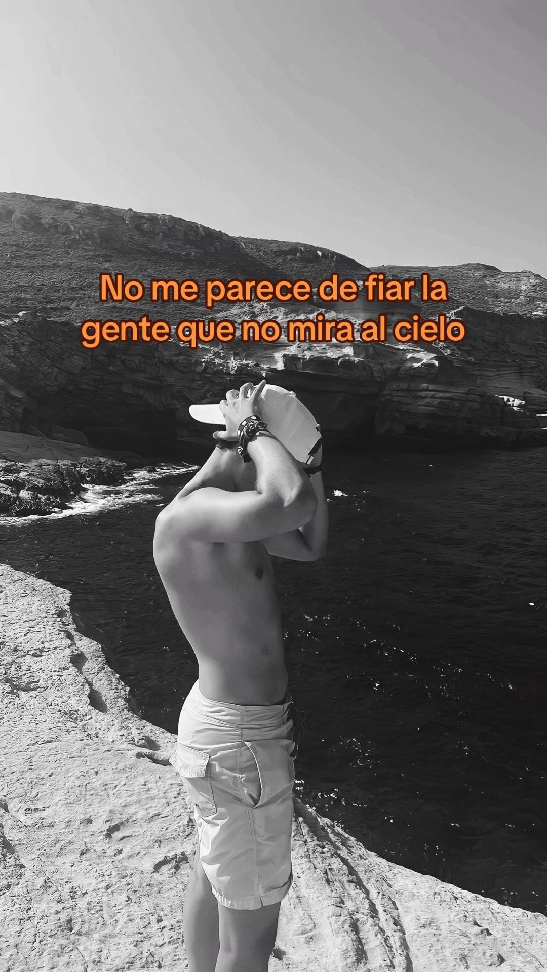 Post 2 by Iker on TikTok (video)