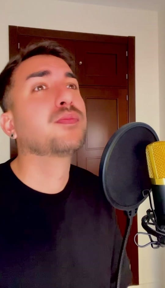 Post 1 by Leo_Castillo on TikTok (video)