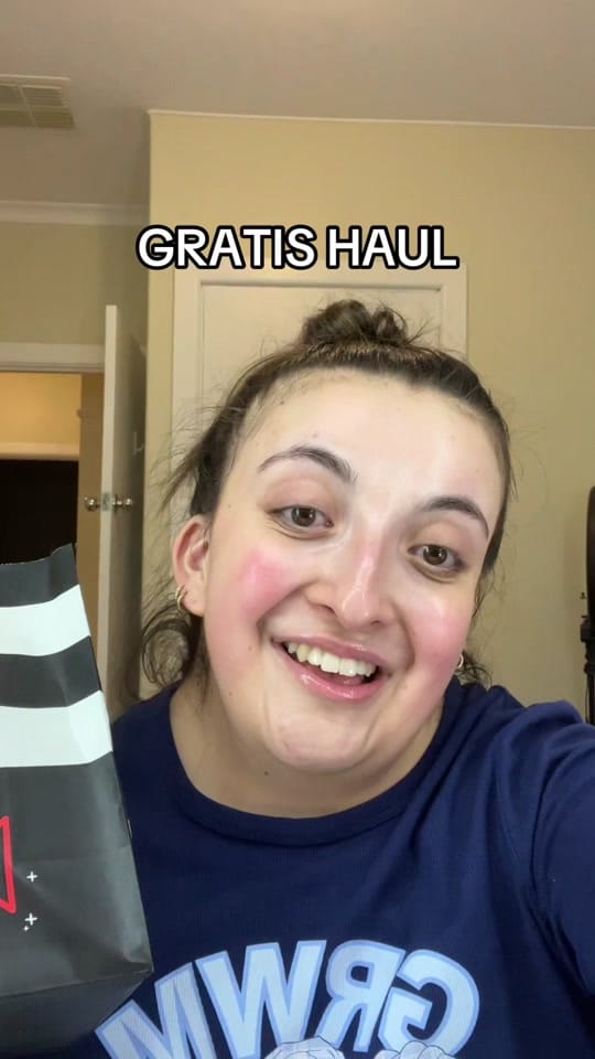 Post 6 by Chrissy on TikTok (video)