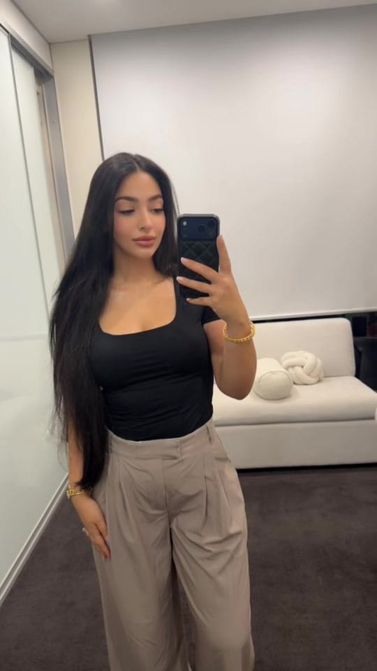 Post 8 by Jessica Maroun on TikTok (video)