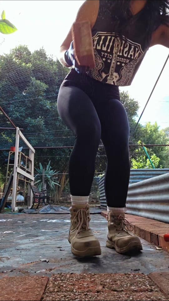 Post 8 by Courtney Leigh Holli on TikTok (video)