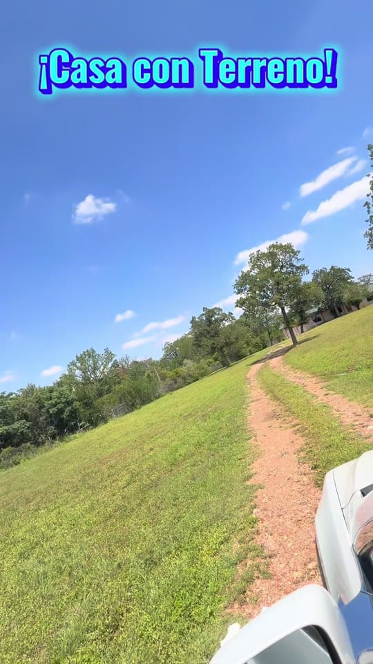 Post 7 by Lupe Rodriguez | Texas Realtor on TikTok (video)