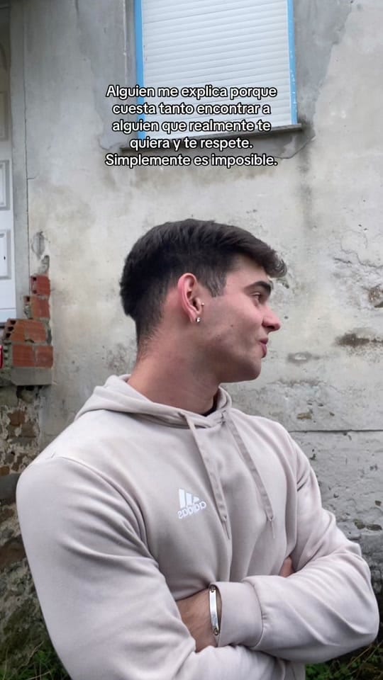 Post 6 by Alexigomezz0 on TikTok (video)