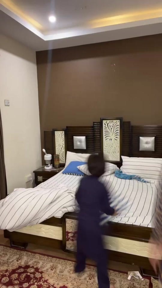 Post 10 by Rimsha Salman on TikTok (video)
