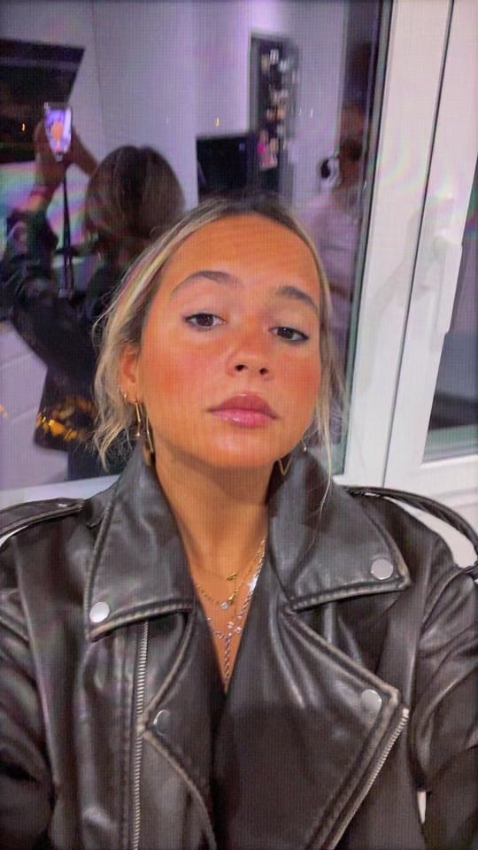 Post 7 by Pau:): on TikTok (video)