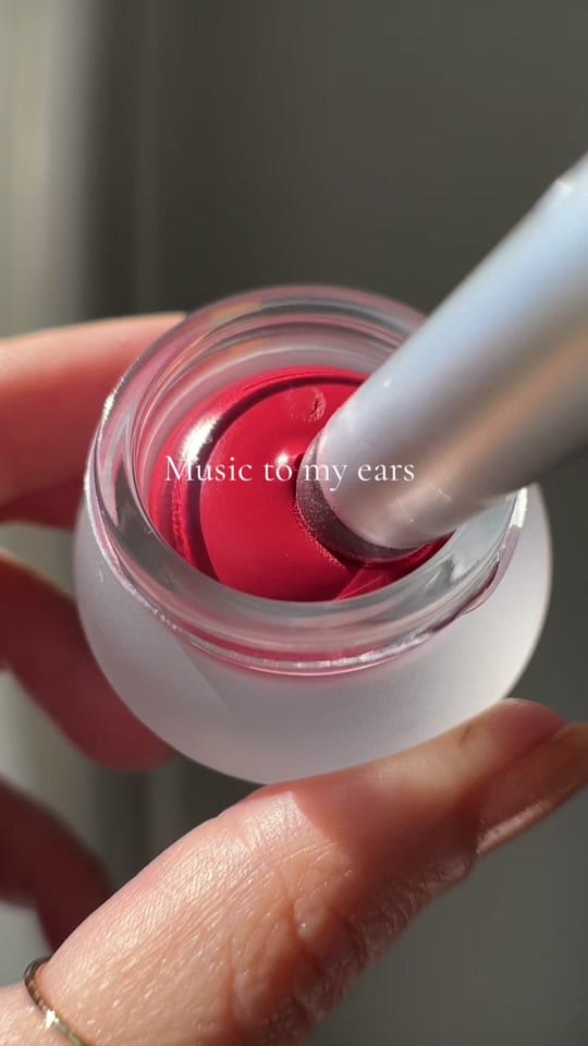 Post 9 by Beauty whispers on TikTok (video)