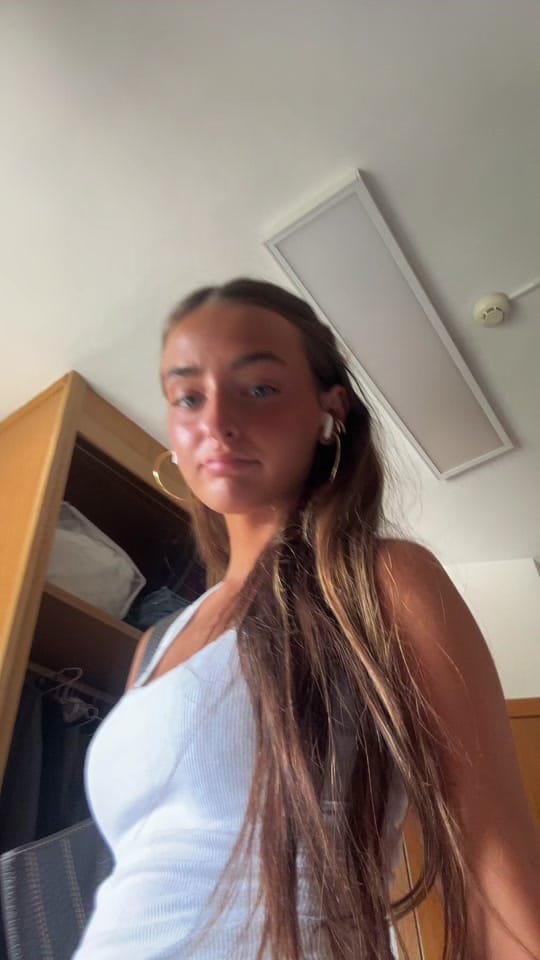 Post 8 by Pau Fernández on TikTok (video)