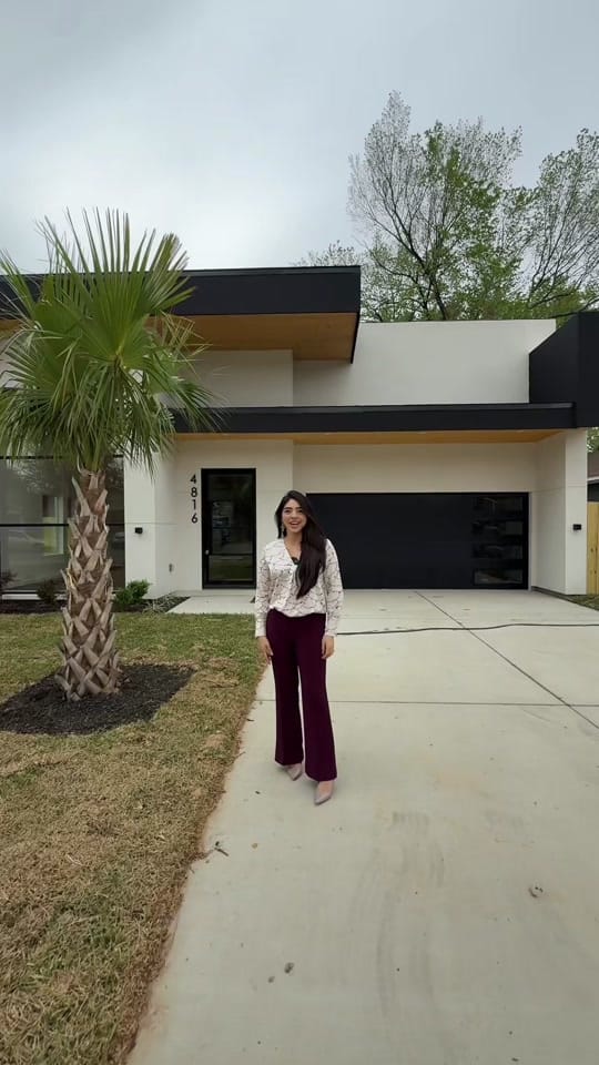 Post 3 by Melissa Hernandez🏡 on TikTok (video)