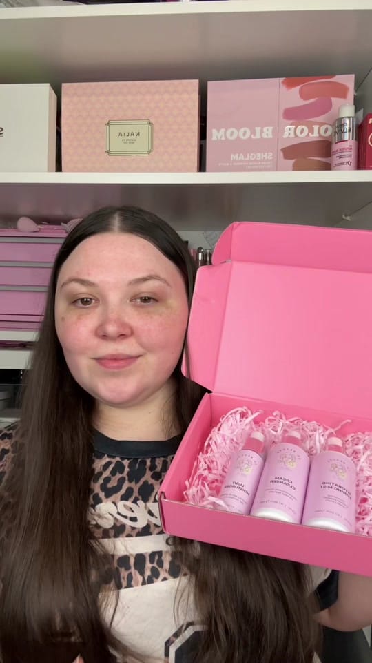 Post 6 by makeupbychanel on TikTok (video)