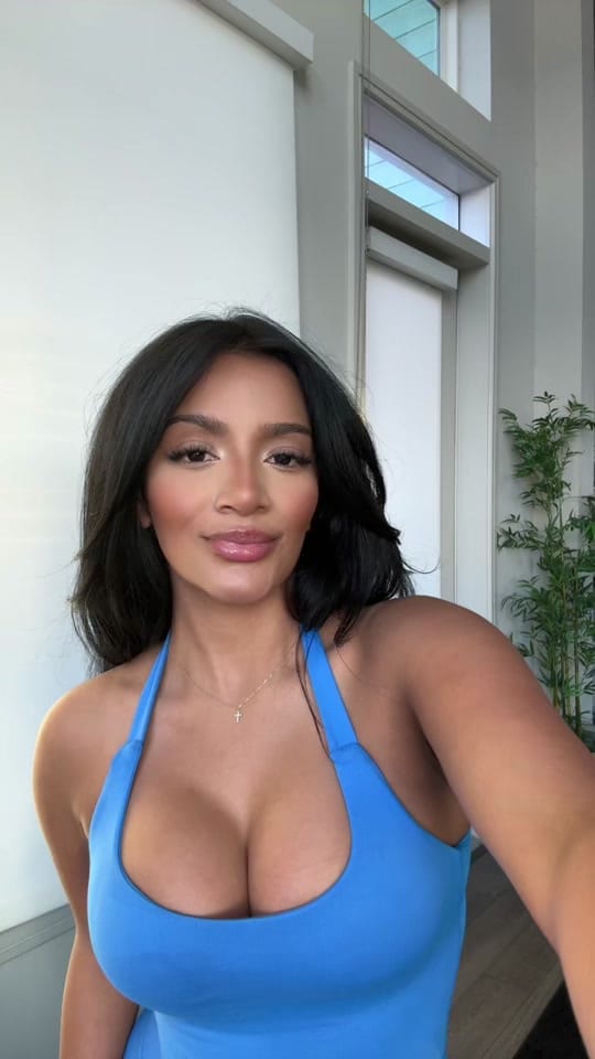 Post 6 by Vanessasierrarealtor on TikTok (video)