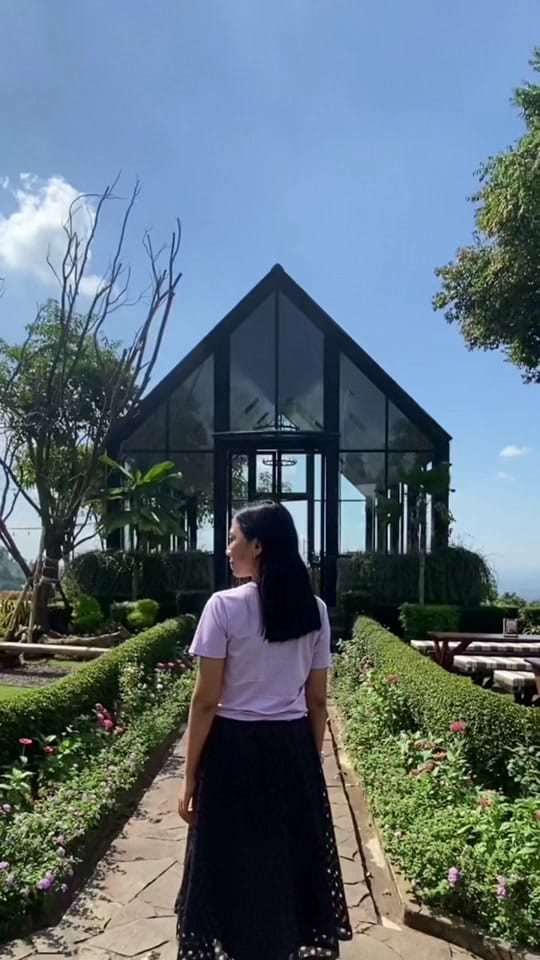 Post 10 by seanifersydney on TikTok (video)