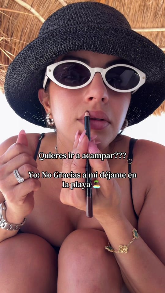 Post 3 by Annaby Pozo on TikTok (video)
