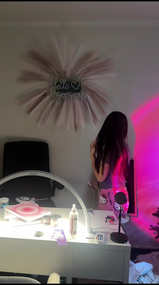 Post 1 by nailzbydeanna 👸🏽🎀🌟 on TikTok (video)