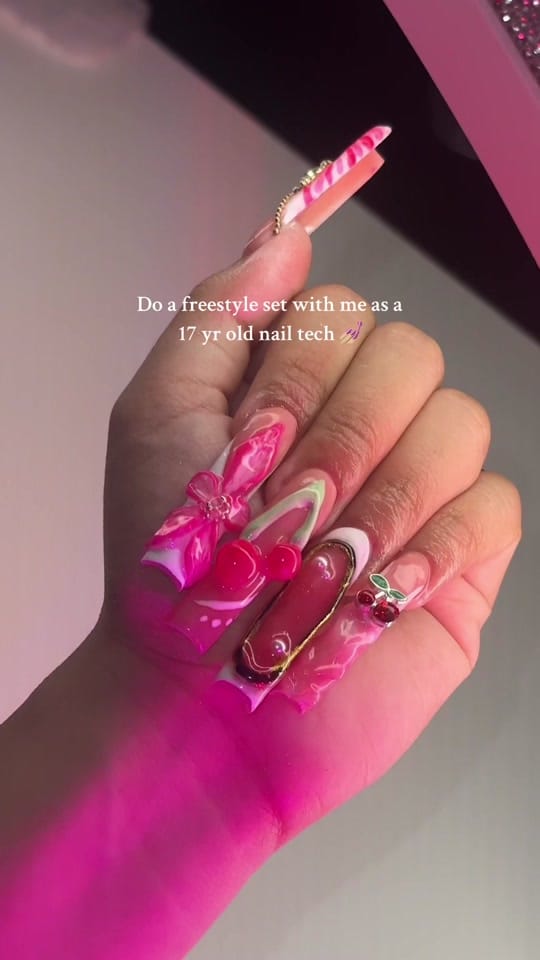Post 4 by nailzbydeanna 👸🏽🎀🌟 on TikTok (video)