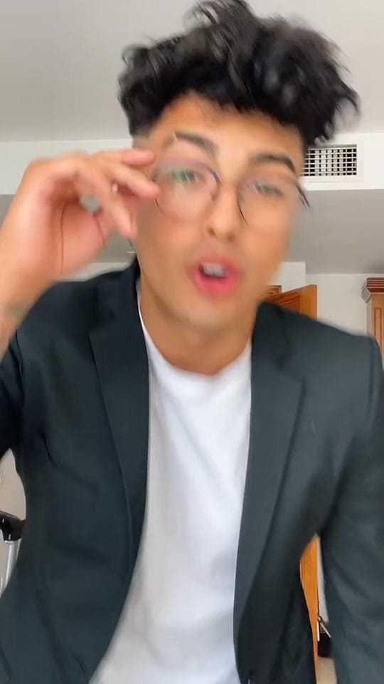Post 9 by Félix on TikTok (video)