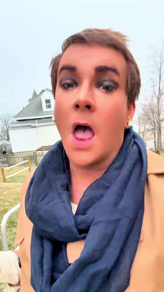 Post 10 by Bnjmn Smith on TikTok (video)