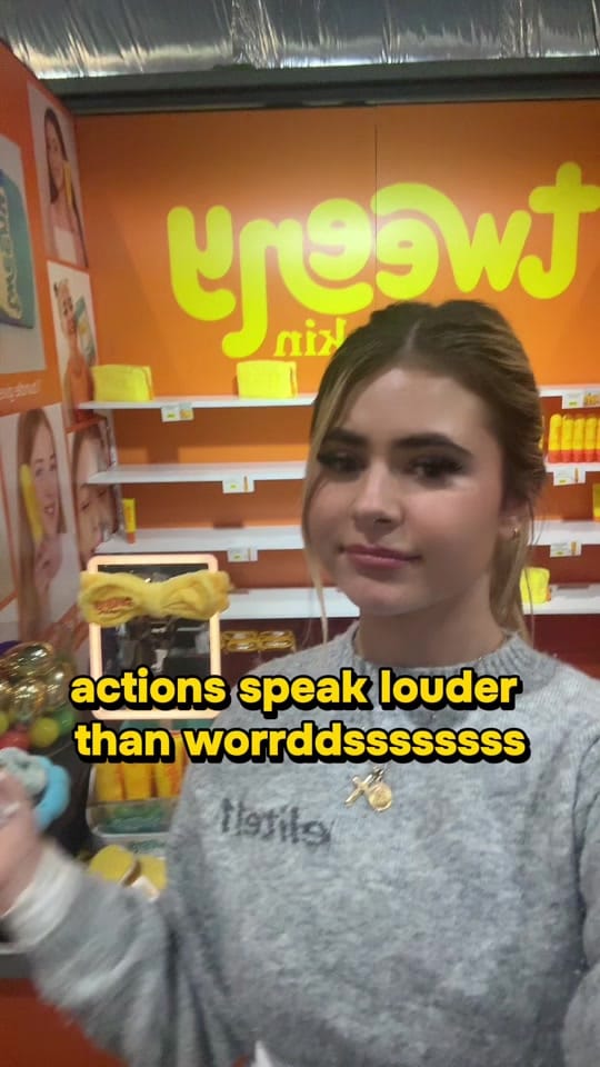 Post 7 by Tweeny Skin 💛 on TikTok (video)
