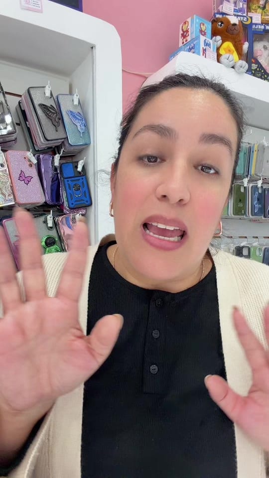Post 7 by discaraccesorios on TikTok (video)
