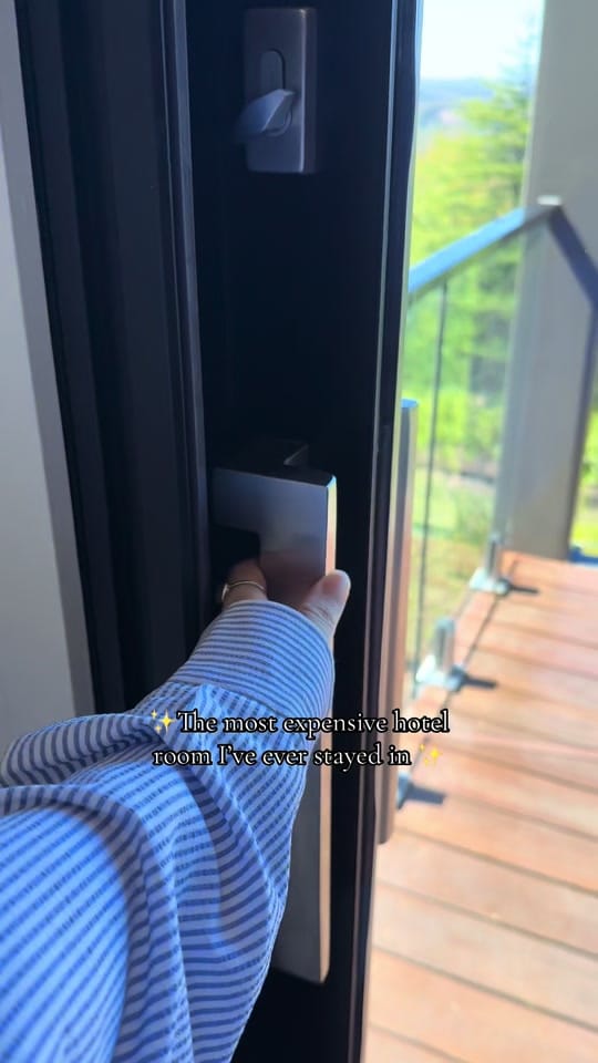Post 8 by Rebekah Scanlan on TikTok (video)